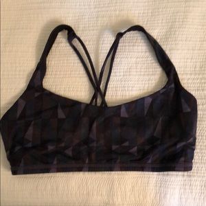 Lululemon free to be bra